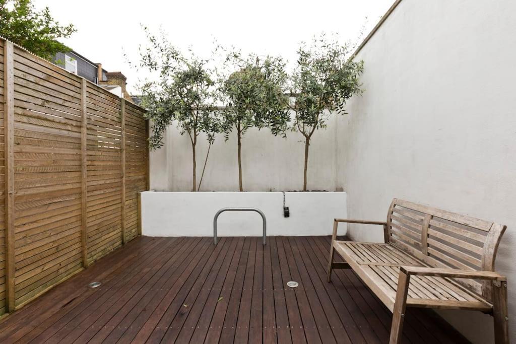 Casa vacanze Modern Town House In Barnes, West Londra